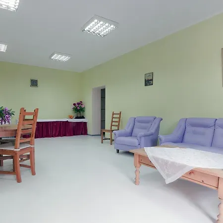 - Kartuska Hostal